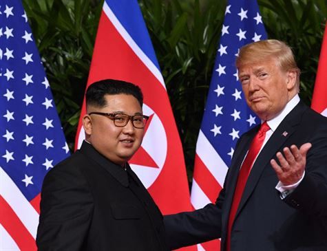 UE elogia encontro entre Trump e Kim como passo crucial