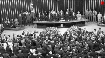 Fim da ditadura militar completa 40 anos neste sábado