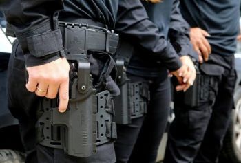 Polícia fecha desmanche de veículos roubados em Aracaju