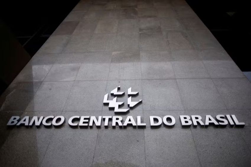 Polícia Civil prende em SP suspeito de ataque hacker ao sistema que liga bancos ao PIX
