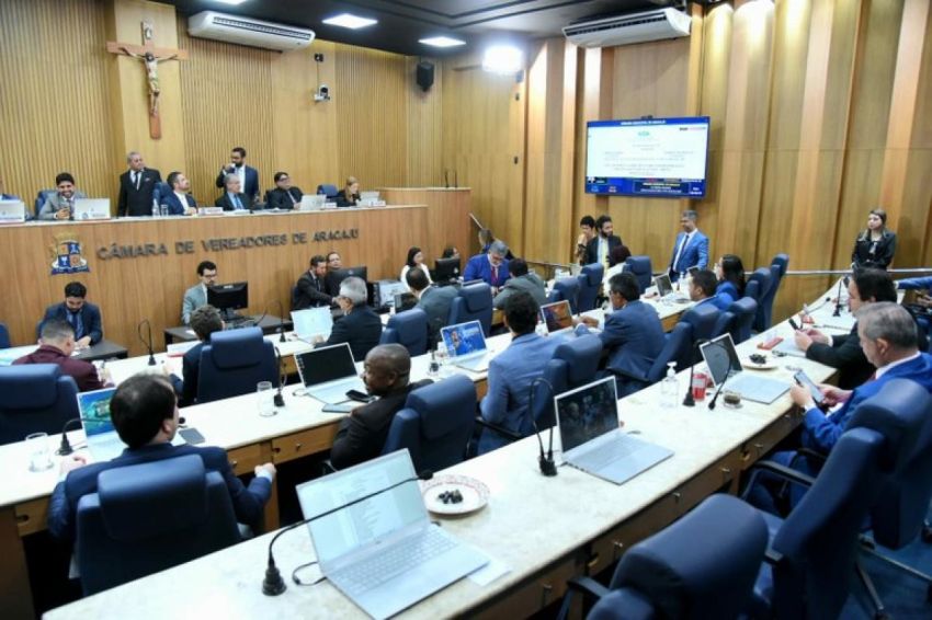 Vereadores aprovam por unanimidade reforma da previdência em Aracaju