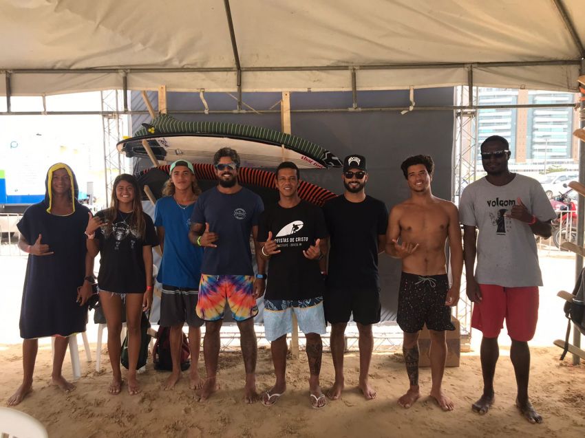 Banese Corretora apoia realização de campeonato de surf em Aracaju