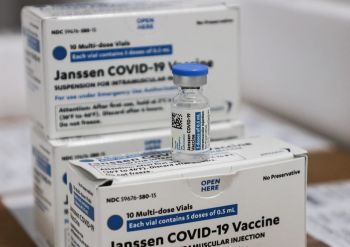 Pessoas entre 18 e 39 anos vacinadas com a Janssen devem tomar segunda dose de reforço