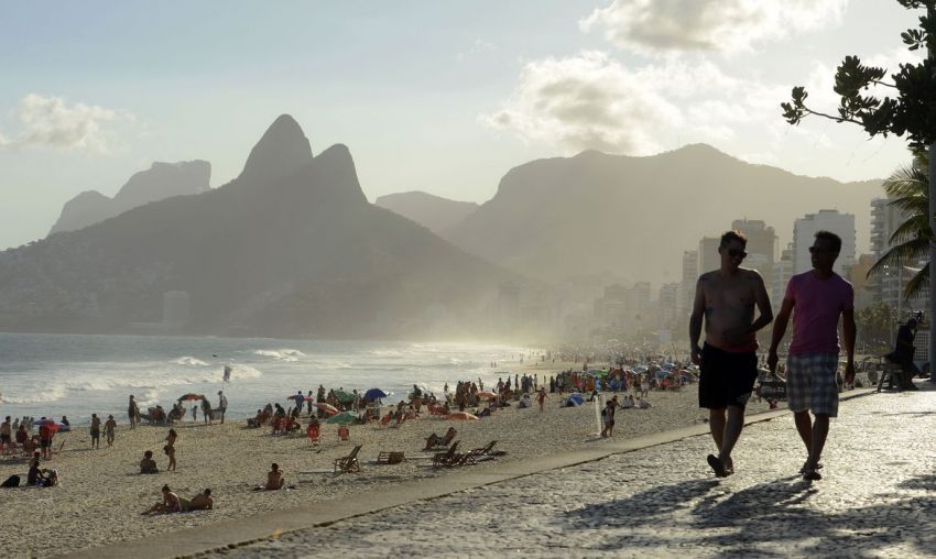 Mais de 718 mil estrangeiros já têm passagens para o verão no Brasil