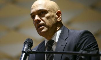 Moraes nega suspensão da posse de 11 deputados eleitos