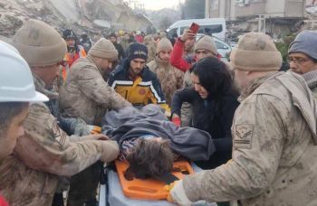 Turquia e Síria somam mais de 9.600 mortos após terremoto