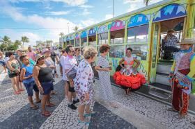 Retomada da Marinete do Forró anima aracajuanos e turistas em passeio diferenciado