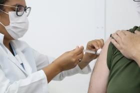 Covid-19: Em Aracaju, 70% dos pacientes internados não completaram o esquema vacinal
