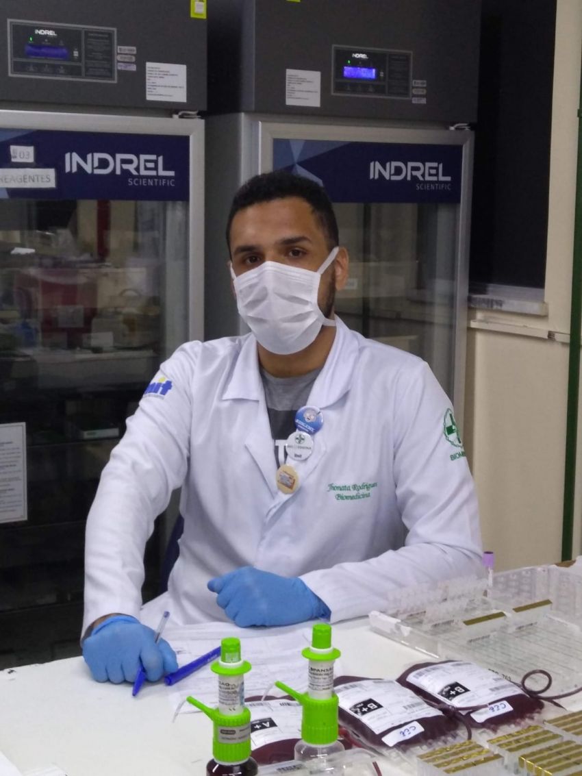 Biomédico sergipano conquista 1 lugar no concurso público do Hemocentro de Santa Catarina