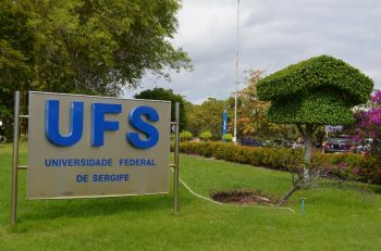 Professores da Universidade Federal de Sergipe encerram paralisação