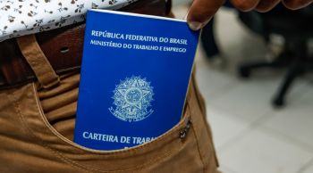 IBGE: desemprego cai para 6,6% no trimestre encerrado em agosto