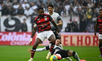 Copa do Brasil: Flamengo segura empate com Corinthians e chega à final