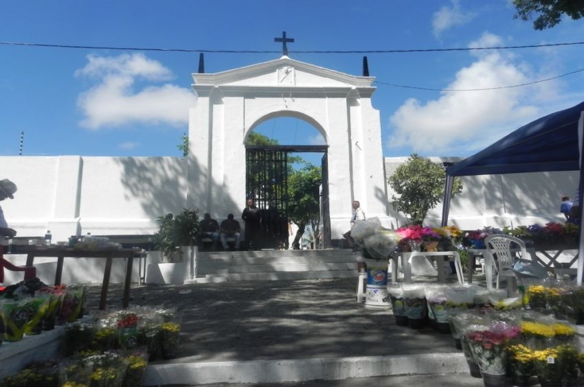 Dia de Finados: confira a programação de missas nos cemitérios de Aracaju