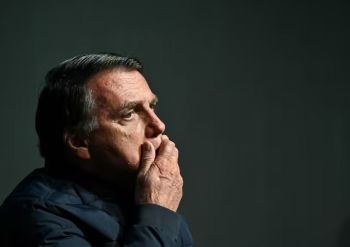 Defesa de Bolsonaro diz que denúncia da PGR contra ele é recebida com críticas