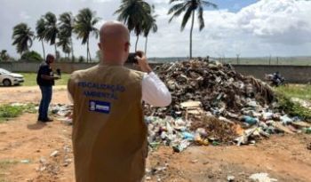 Adema flagra descarte irregular e extração ilegal de areia em Japoatã