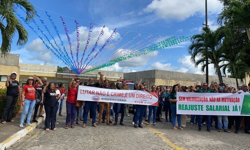 Servidores de Nossa Senhora do Socorro vão às ruas contraproposta de reajuste de 4,2% da gestão municipal