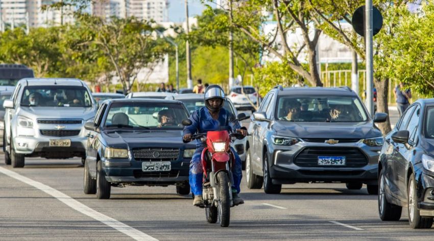 Licenciamento anual das placas 3 e 4 vence no dia 30 de maio
