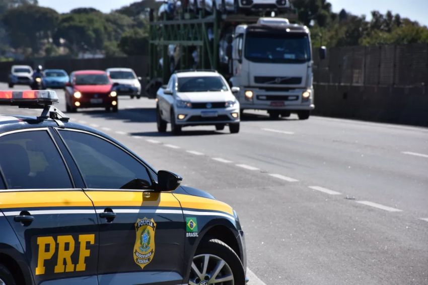 Ex-diretor da PRF confirma blitz no Nordeste, mas nega fiscalizar eleitores
