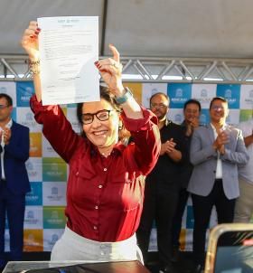 Prefeita Emília assina Ordem de Serviço para a construção da nova sede da UBS Humberto Mourão no São Conrado