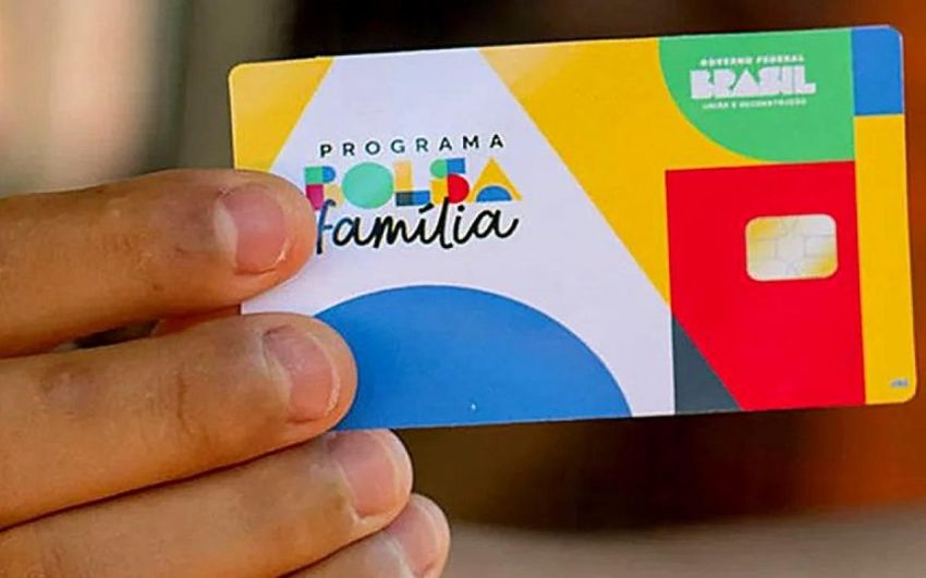 Caixa paga Bolsa Família a beneficiários com NIS de final 4