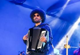 Matheus & Kauan, Mestrinho e Mari Fernandez são atrações do Forró Caju 2025 nesta sexta
