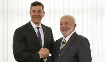 Lula se reúne com presidente do Paraguai e discute energia de Itaipu