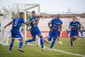Confiança vence o Dorense e mantém 100% no Campeonato Sergipano