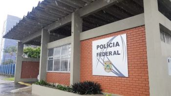 Policiais federais são presos após confusão com delegado e desacato a PMs em festa na Orla de Aracaju