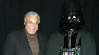 Voz de Darth Vader, James Earl Jones morre aos 93 anos