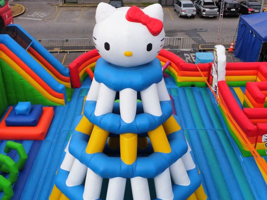 Parque inflável Hello Kitty & Amigos agita as férias de verão em Aracaju