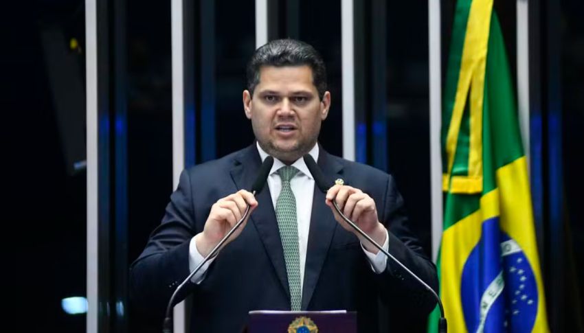 Davi Alcolumbre é eleito presidente do Senado para o biênio 2025-2027