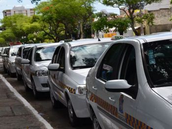 Tarifa do táxi bandeira será reajustada em Aracaju