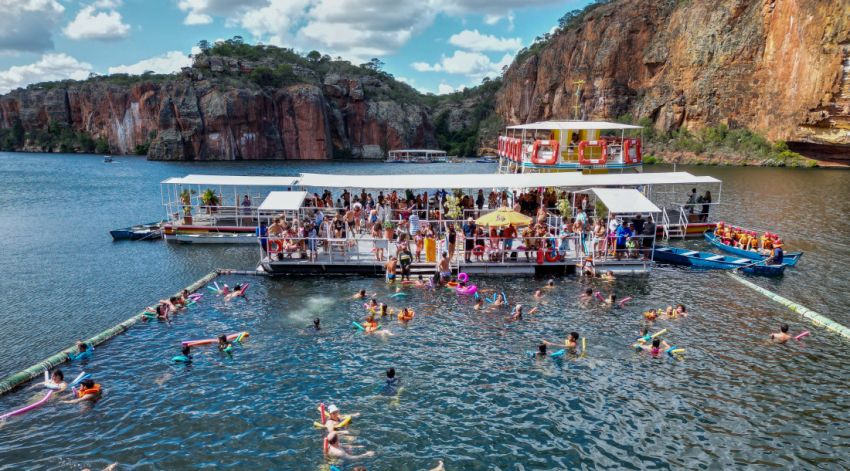 Sergipe bate recordes no turismo e arrecadação ultrapassa R$ 350 milhões no primeiro semestre de 2025