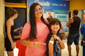 Saúde de Aracaju mantém postos de vacinação nos shoppings Riomar e Jardins durante o mês de setembro