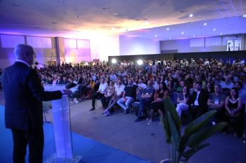 Evento científico de administração reúne mais de 1.800 participantes em Aracaju