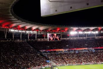 Hapvida celebra os 130 anos do Flamengo com mosaico digital no Maracanã e ação especial do Novembro Azul