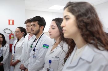MEC lança edital da Bolsa Permanência para estudantes do Mais Médicos