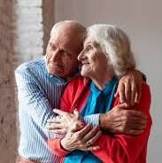 Apoio emocional é chave para evitar depressão em idosos, conclui estudo