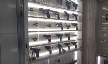 Operação contra quadrilha especializada na venda ilegal de armamento apreende mais de 700 armas e 100 mil munições