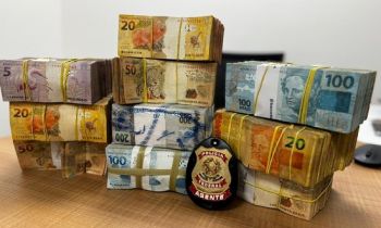 PF apreende R$ 500 mil de desvio de recursos públicos e prende dois homens