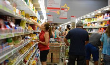 Inflação dos alimentos da cesta básica aumenta em todas as capitais