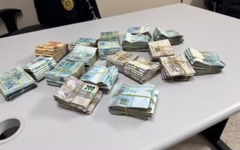 Servidor da Educação de Aracaju alega origem lícita de dinheiro após apreensão de R$ 240 mil