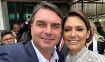 Após crise com Flávio, Michelle Bolsonaro deixa presidência do PL Mulher