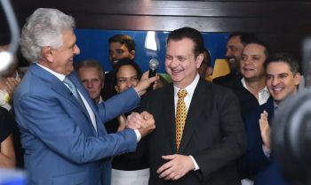 PSD oficializa candidatura de Caiado à presidência da República